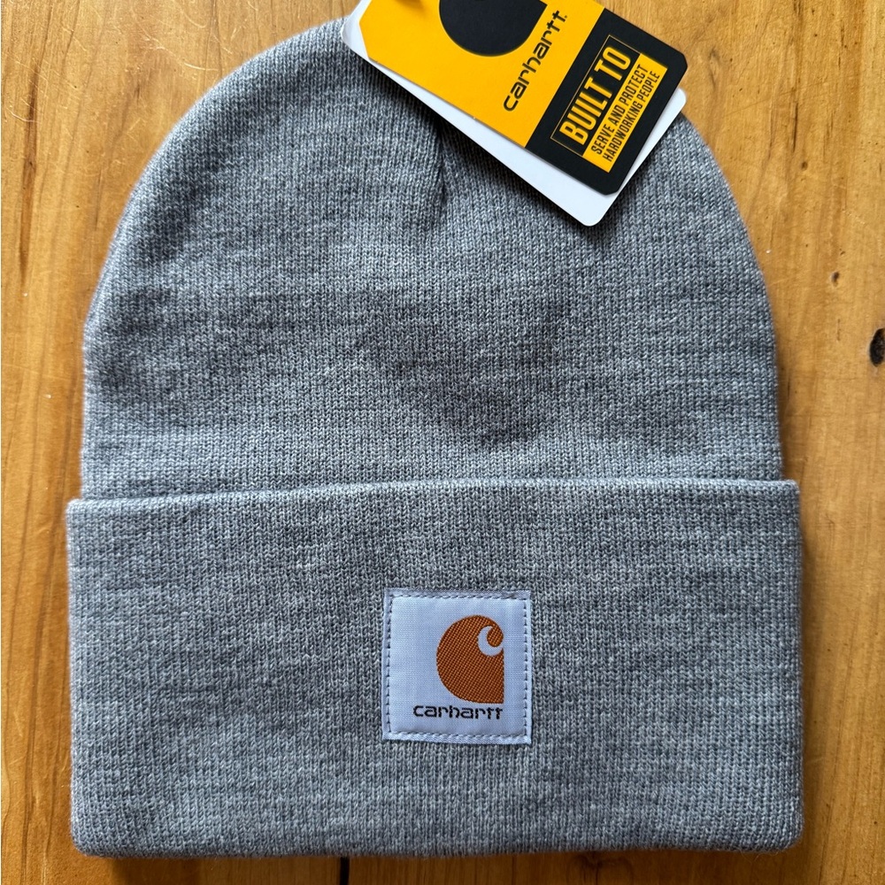2 NWT Carhartt Ribbed Knit Hats